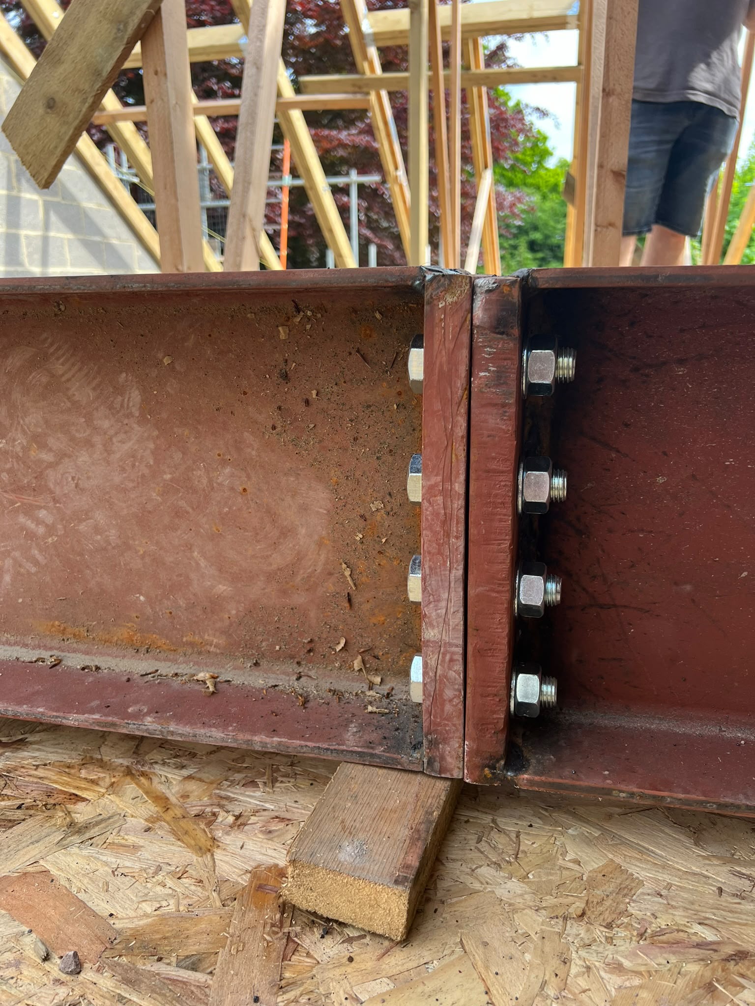 Bolted structural steel joint